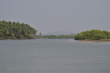 01 River_Sal_Cruise,_Goa_DSC7041_b_H600